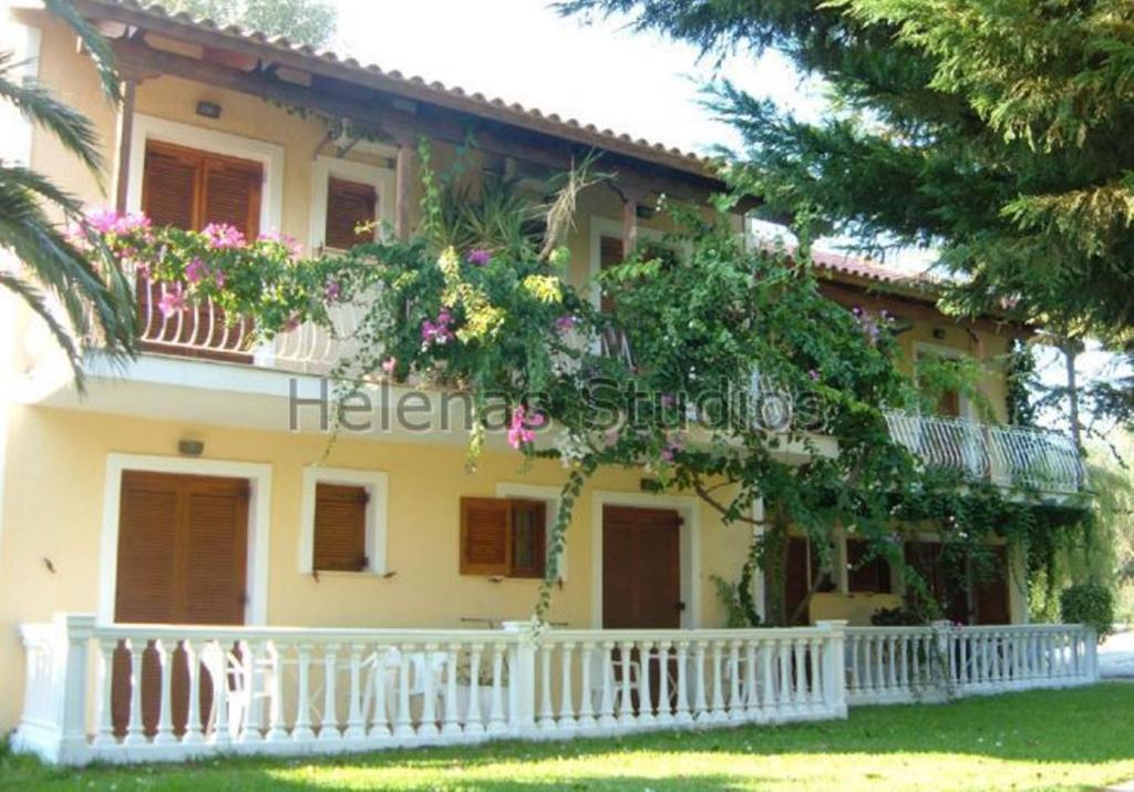Helena'S Studios Livathos  Εξωτερικό φωτογραφία