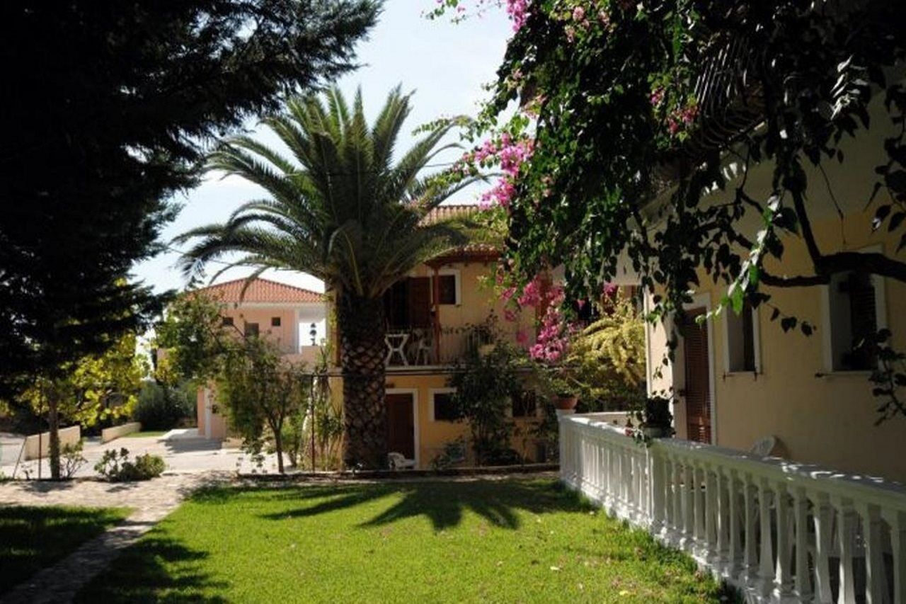 Helena'S Studios Livathos  Εξωτερικό φωτογραφία