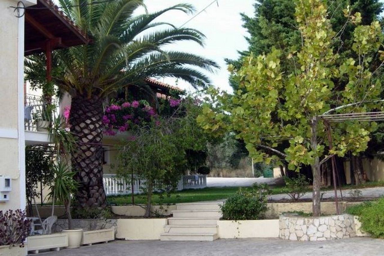 Helena'S Studios Livathos  Εξωτερικό φωτογραφία
